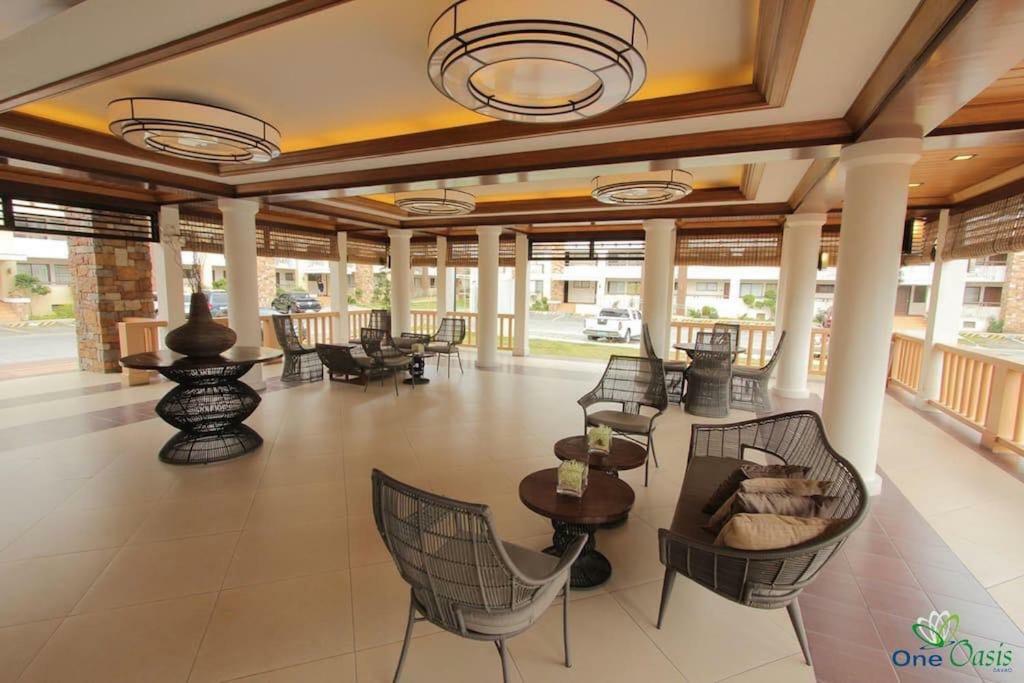 Davao 2Br One Oasis Beside Sm Mall-Wifi Extérieur photo